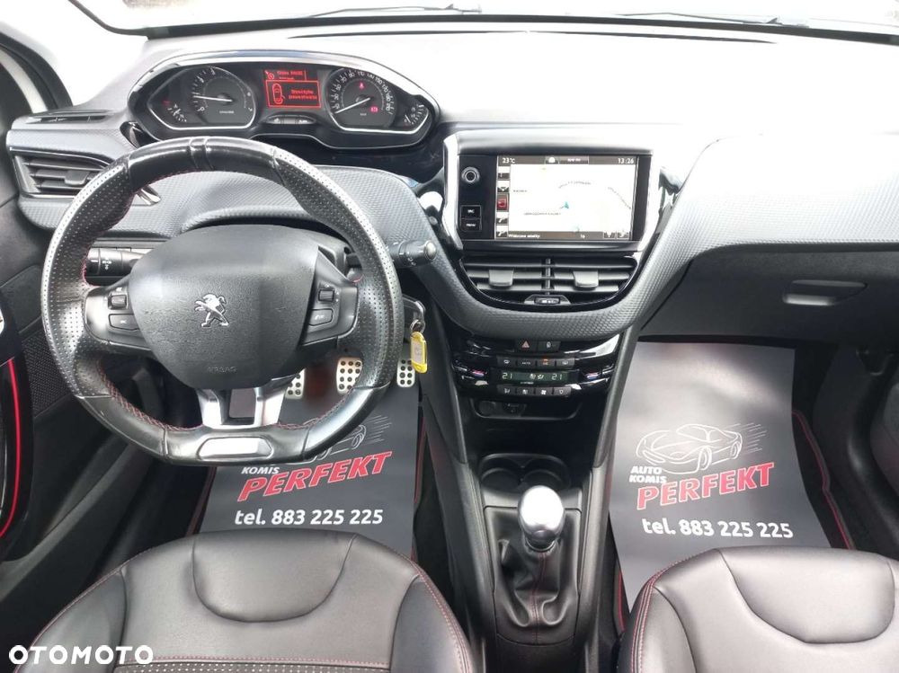 Peugeot 208 - 20