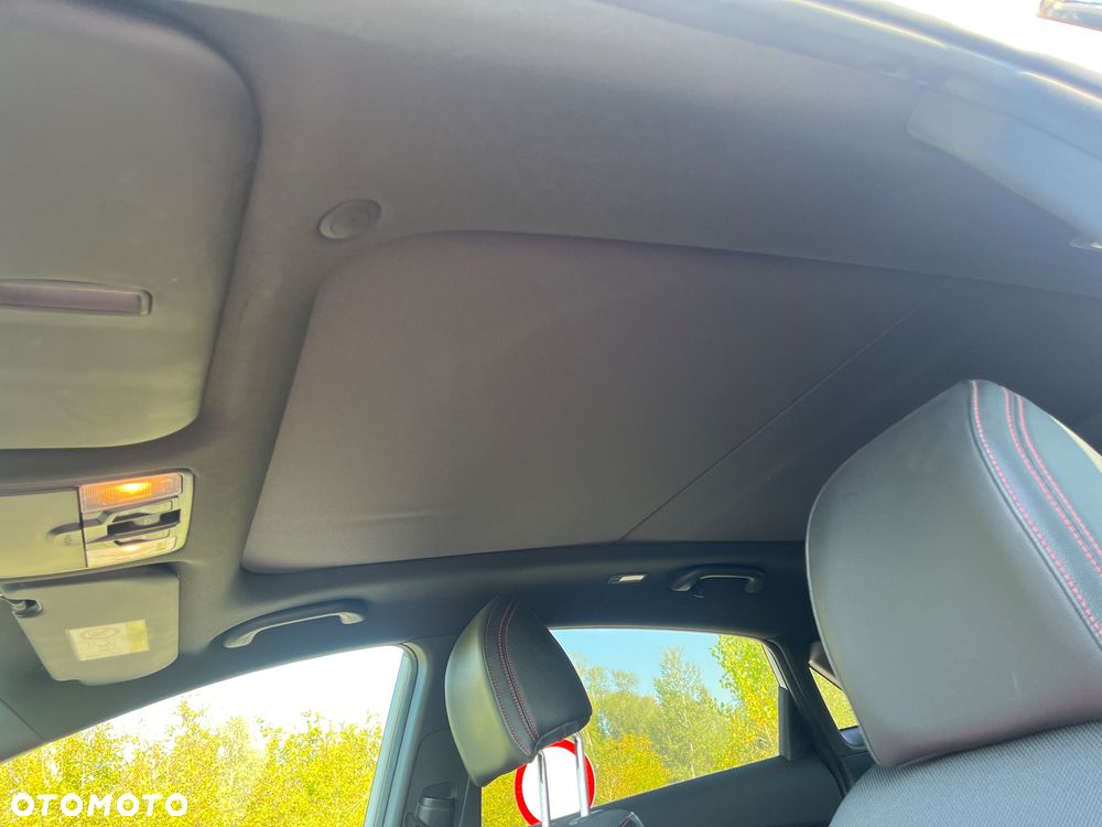 Hyundai i30 1.6 T GDI Turbo - 28