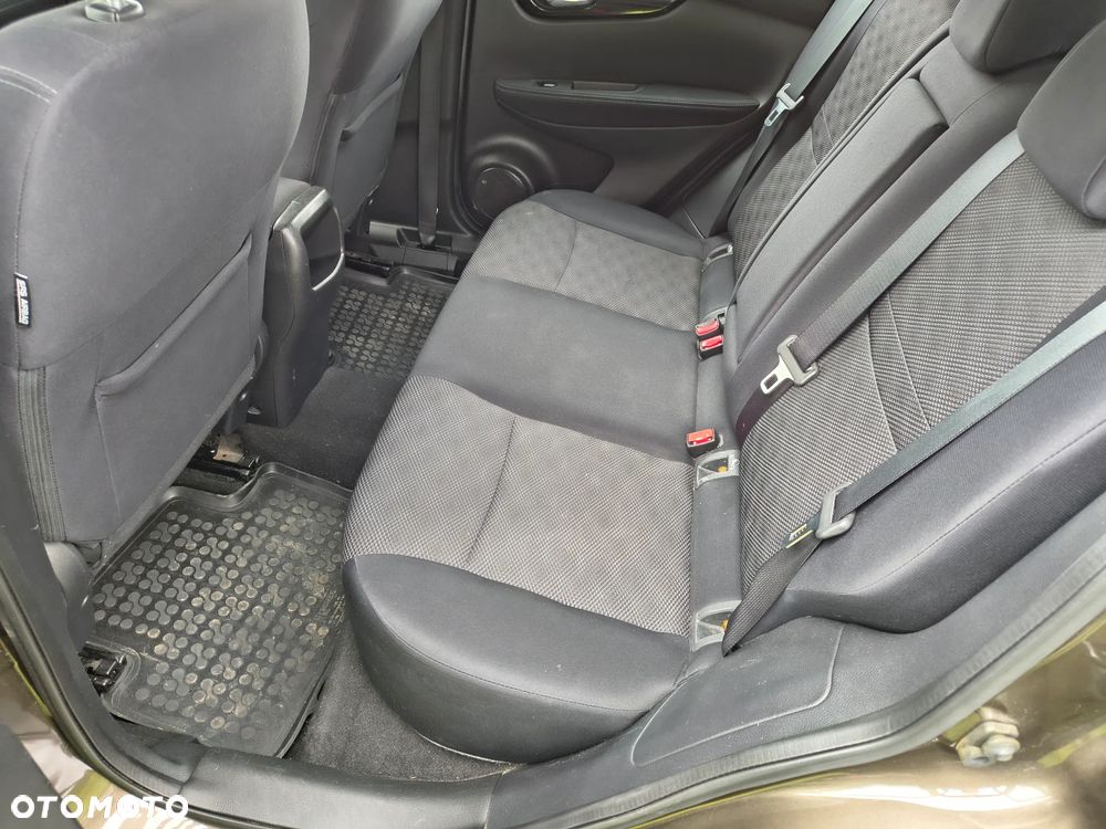 Nissan Qashqai 1.6 DCi Acenta EU6 - 16