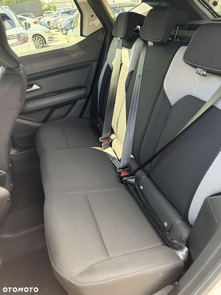 Dacia Duster 1.8 Full Hybrid 155 Journey MMT - 23