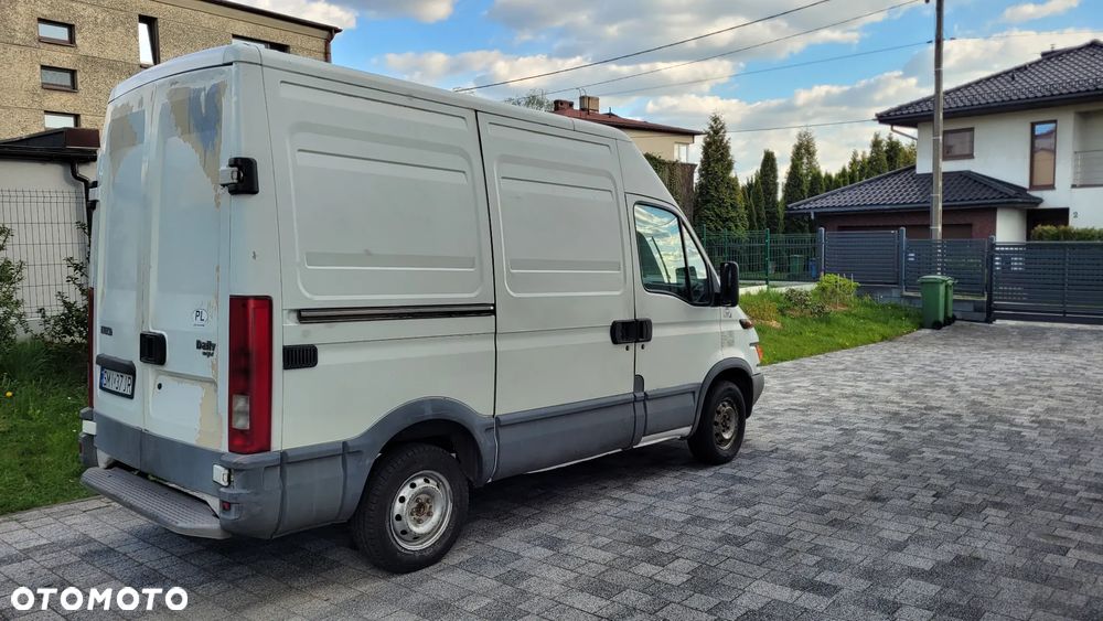 Iveco DAILY 29L11 - 4