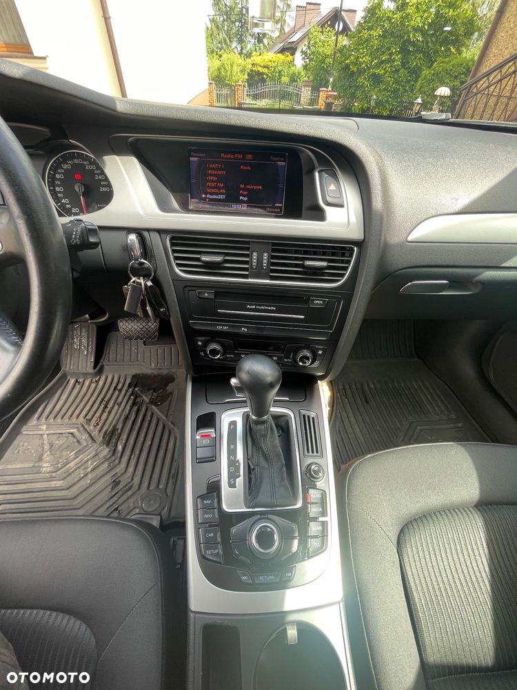 Audi A4 Avant 2.0 TDI Multitronic - 14