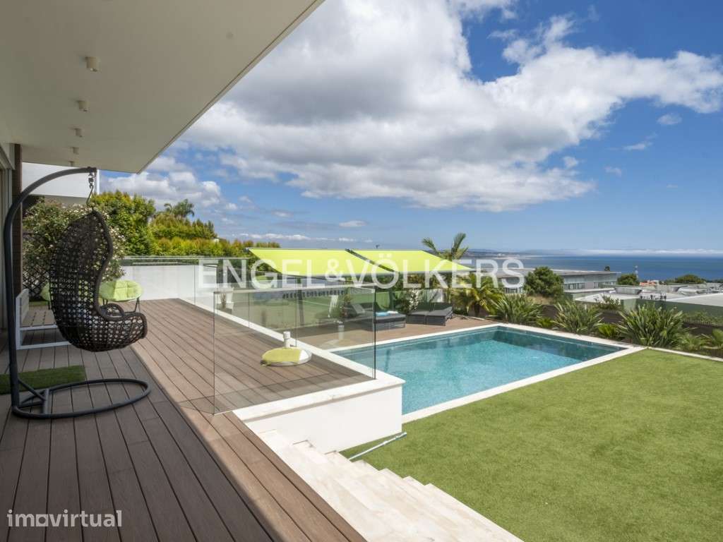 Moradia de Luxo com Piscina e Excecional Vista Rio e Mar em Oeiras - Grande imagem: 2/30