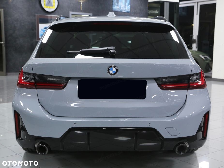 BMW Seria 3 330d xDrive mHEV M Sport - 3