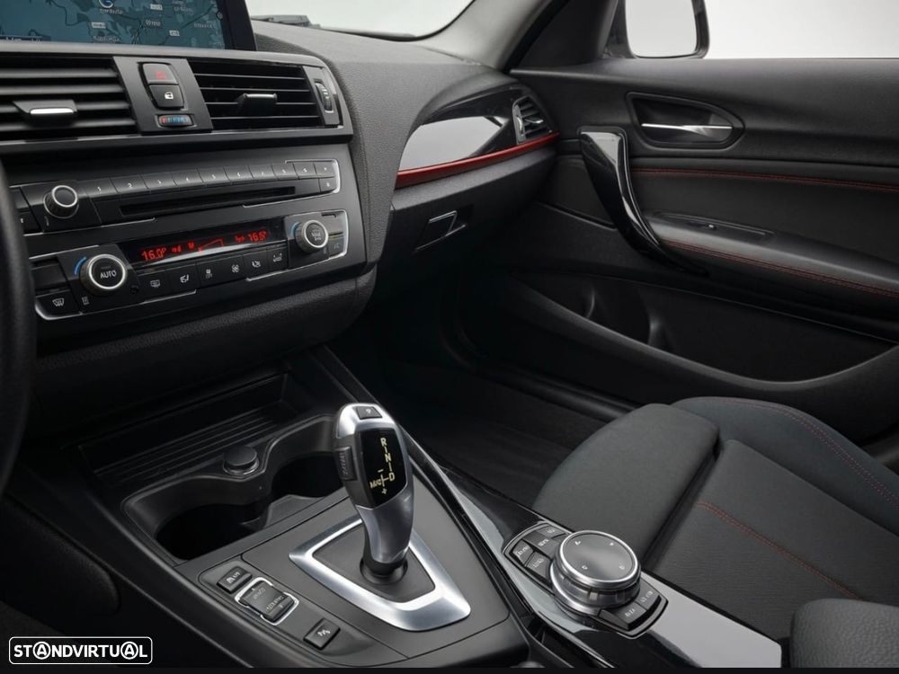 BMW 118 dA Pack M - 10