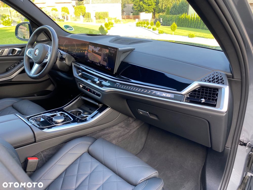 BMW X5 xDrive30d mHEV - 22