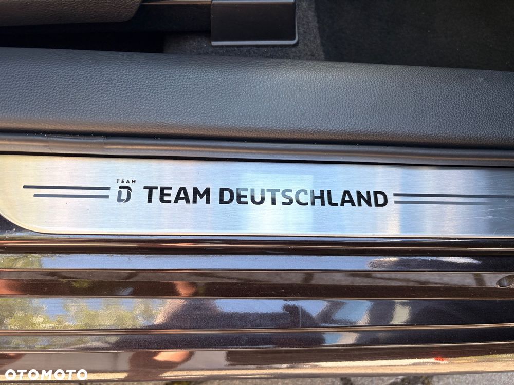 Toyota Corolla 1.2 Turbo Team Deutschland - 13