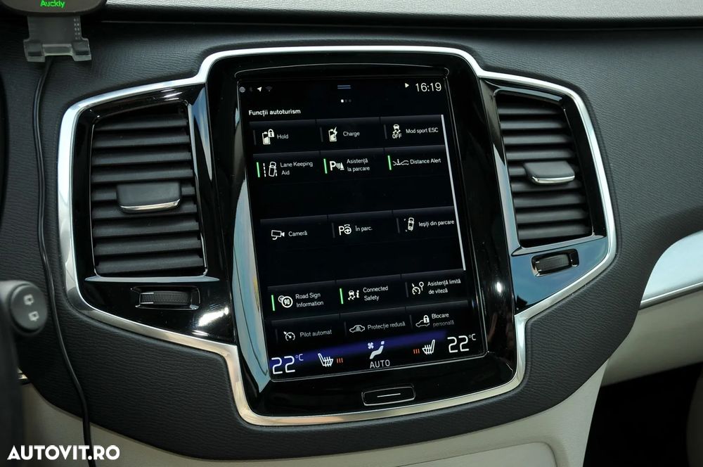 VOLVO XC90 2016 — imagine 7