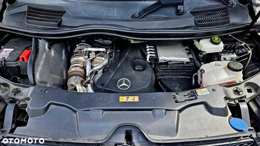 Mercedes-Benz Klasa V 250 d kompakt 4Matic 9G-TRONIC Avantgarde - 17