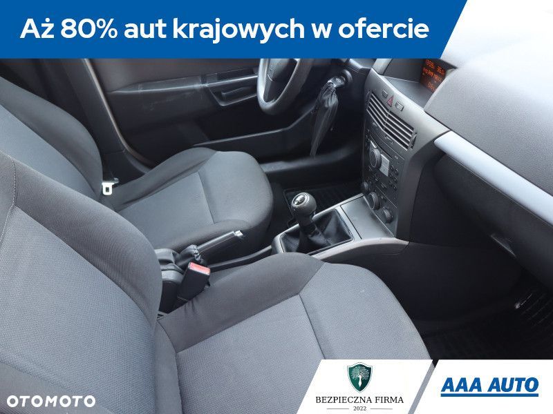 Opel Astra - 11
