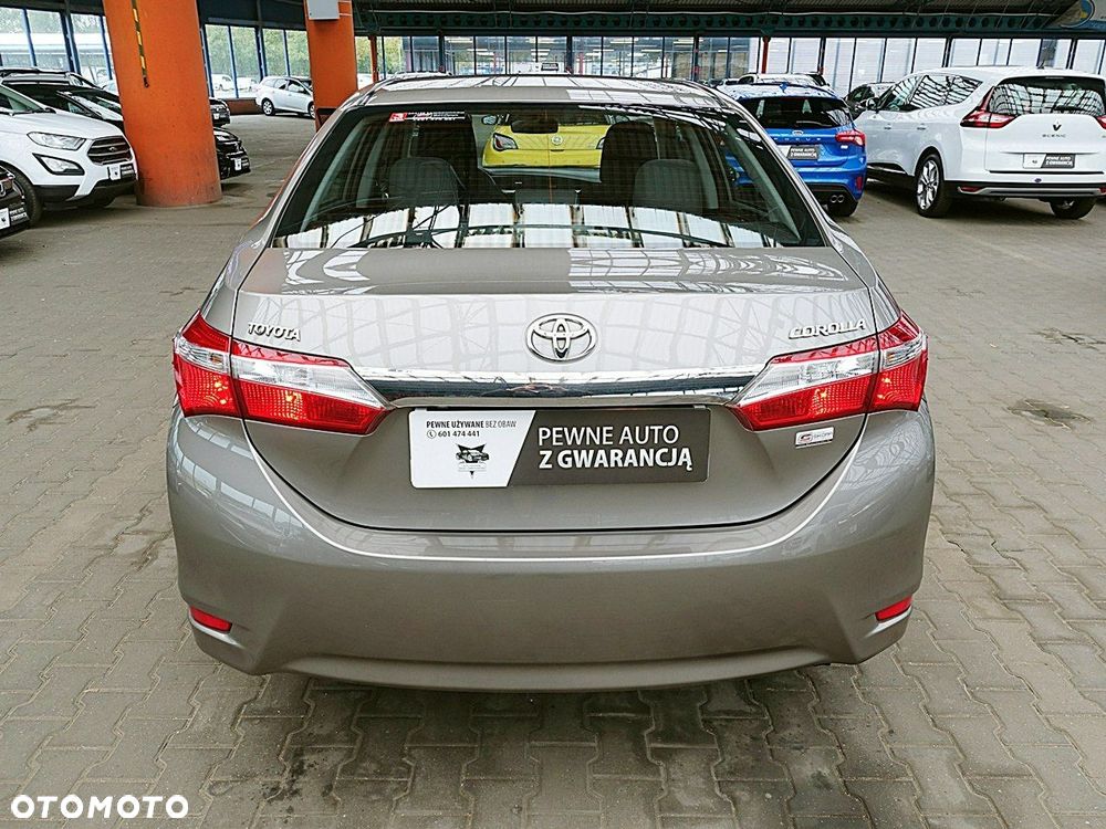Toyota Corolla - 5