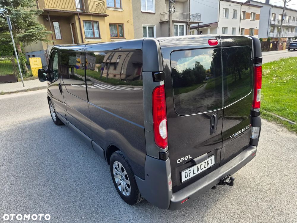 Opel Vivaro - 19