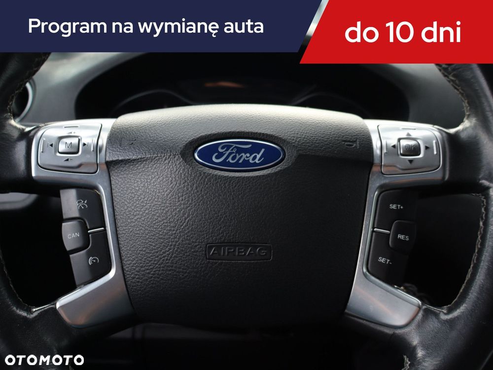 Ford S-Max - 18