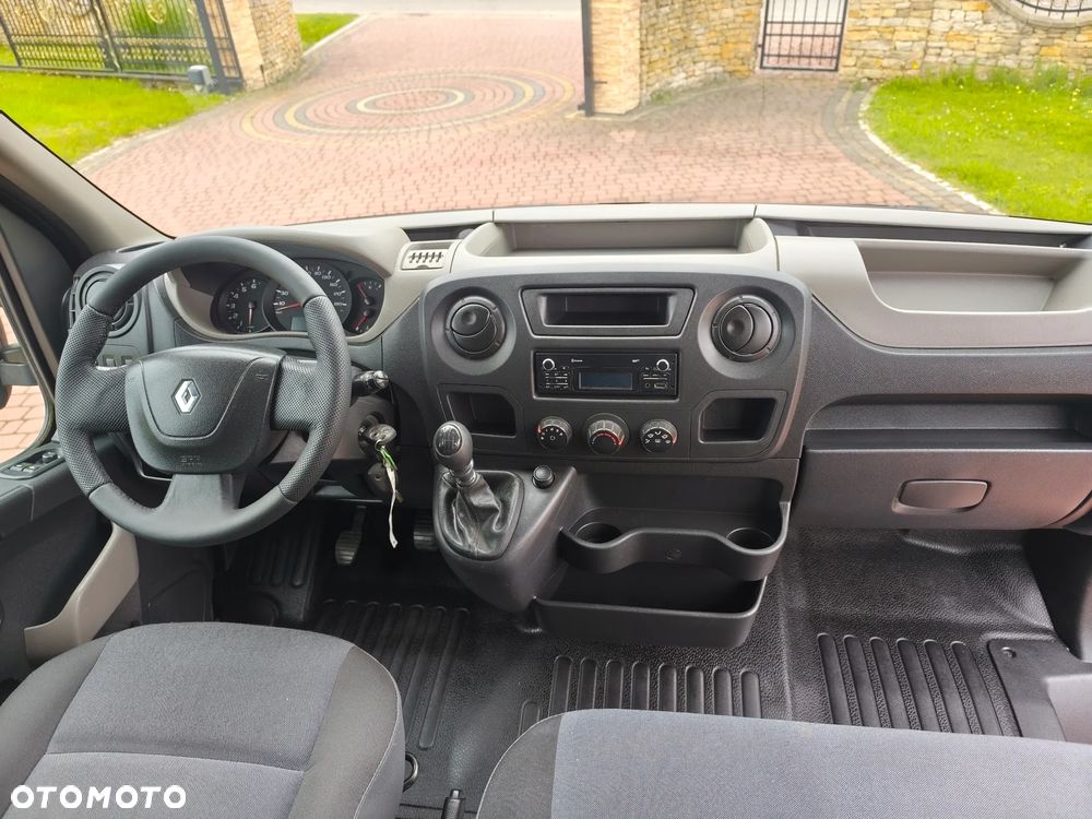 Renault Master - 11