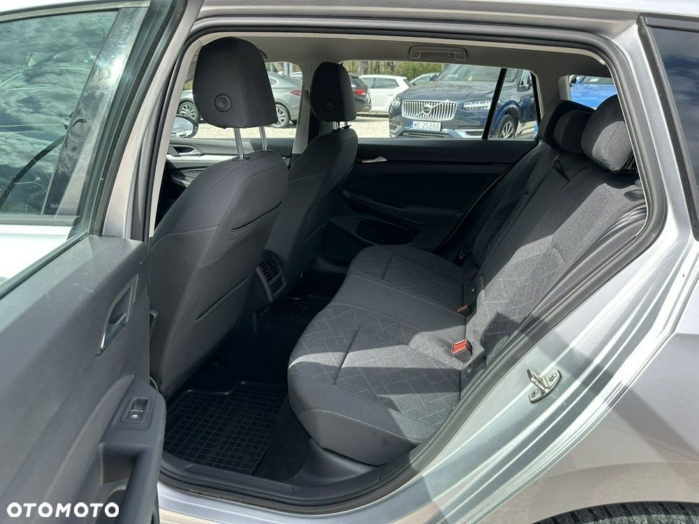 Volkswagen Golf - 17