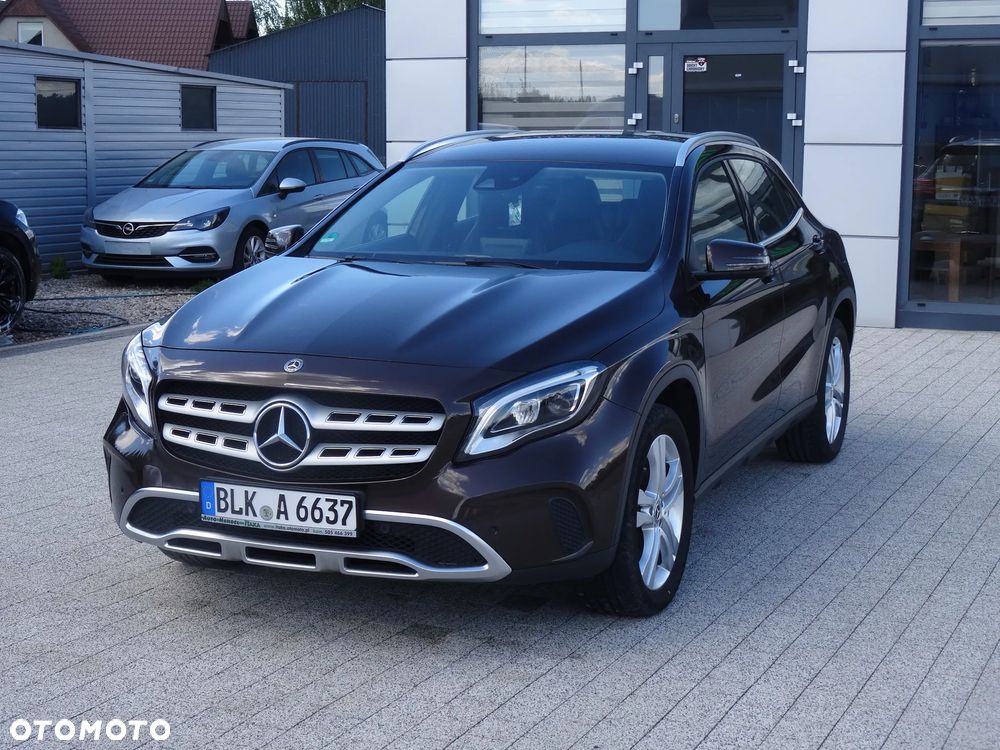 Mercedes-Benz GLA 200 d 4Matic 7G-DCT UrbanStyle Edition - 5