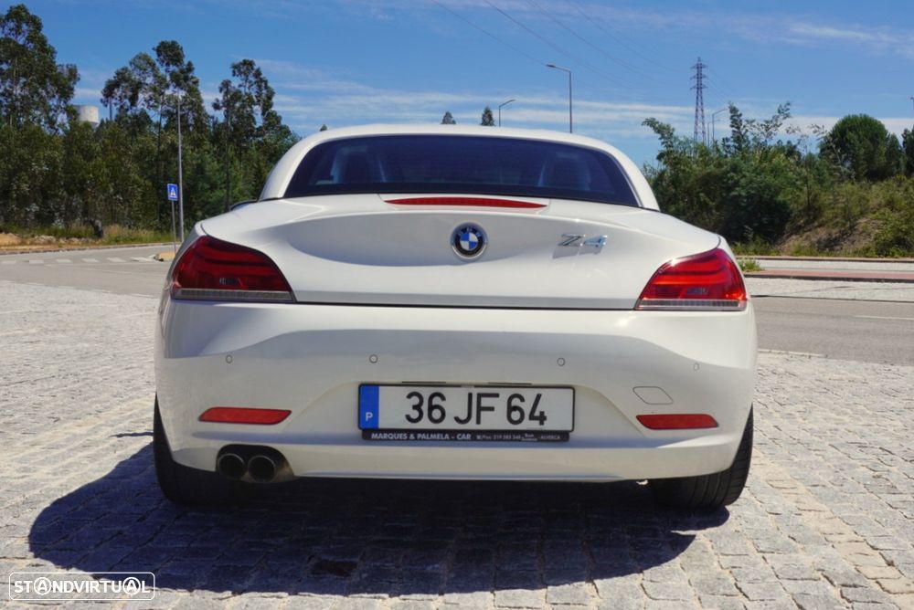 BMW Z4 23 i - 4