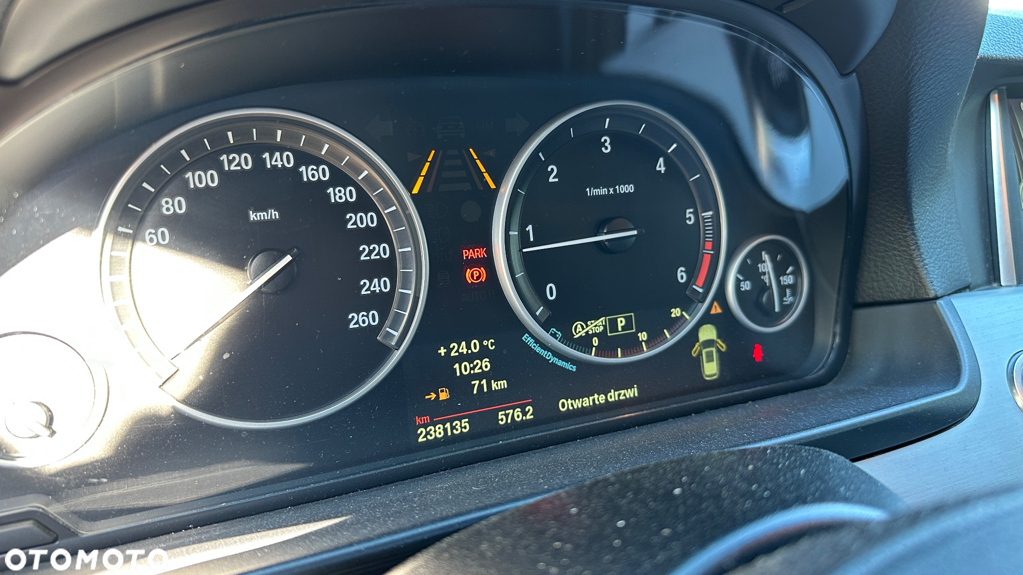 BMW Seria 5 520d xDrive Luxury Line - 40
