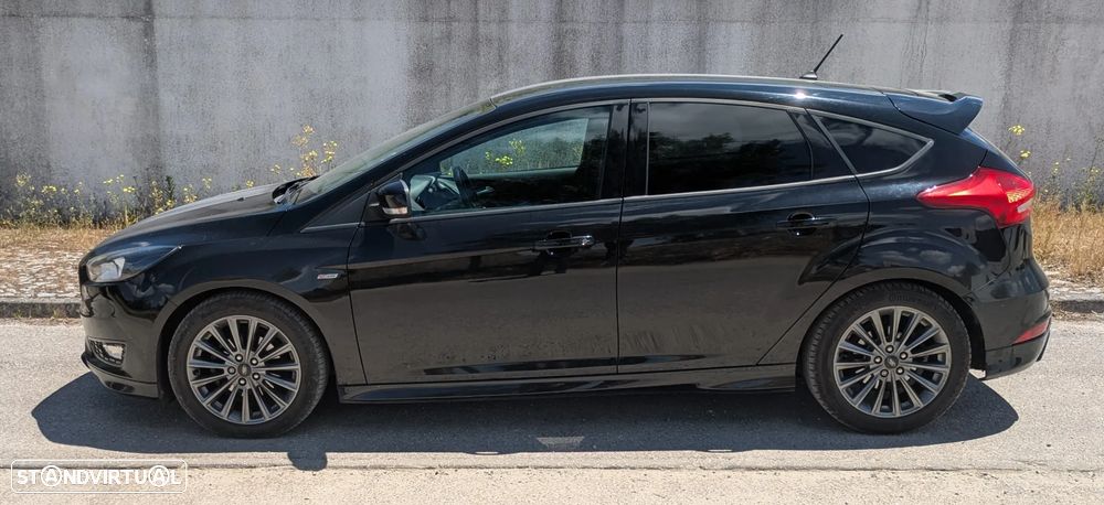 Ford Focus 1.5 TDCi ST-Line - 1