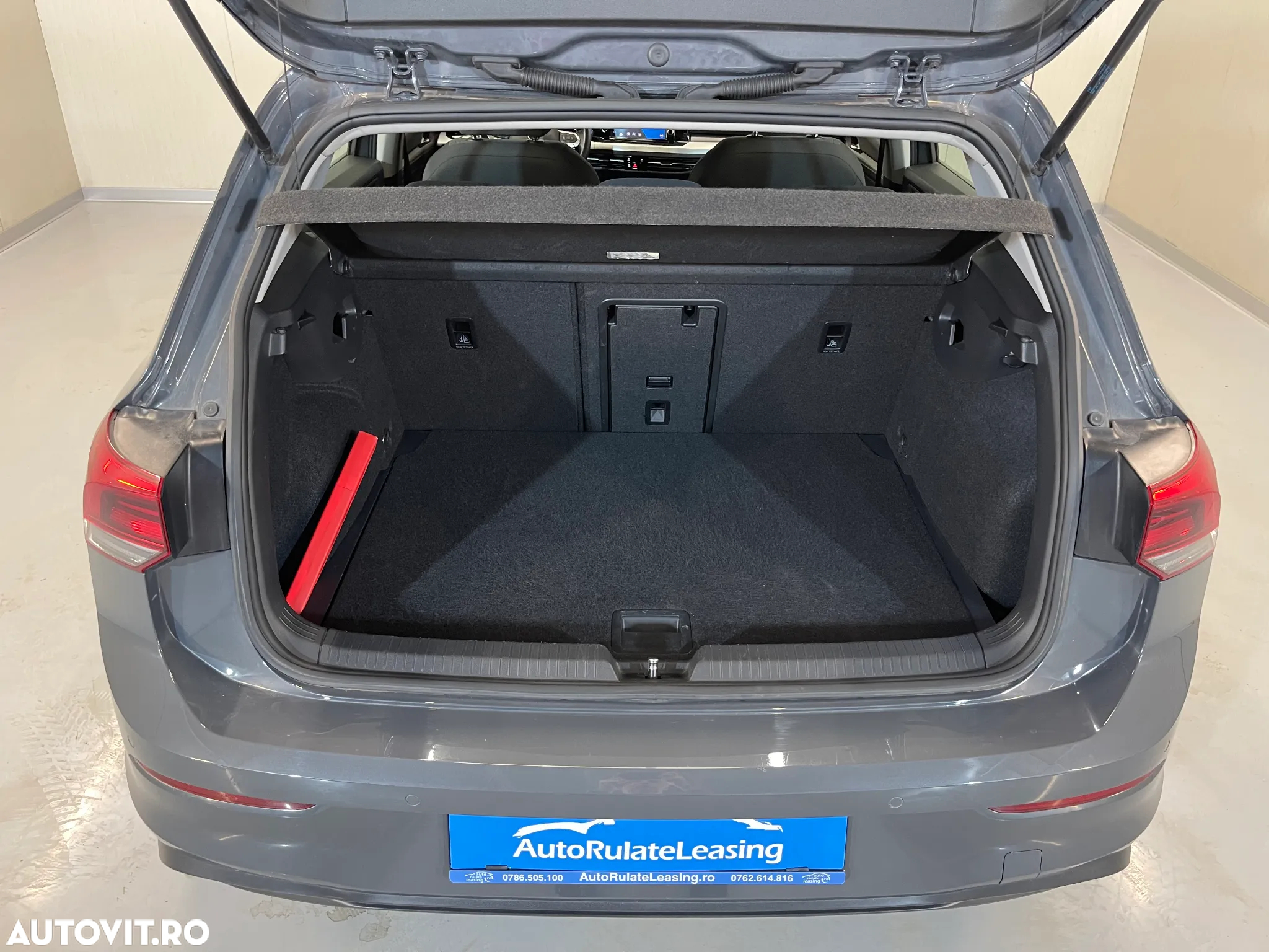 Volkswagen Golf 2.0 TDI Life - 13