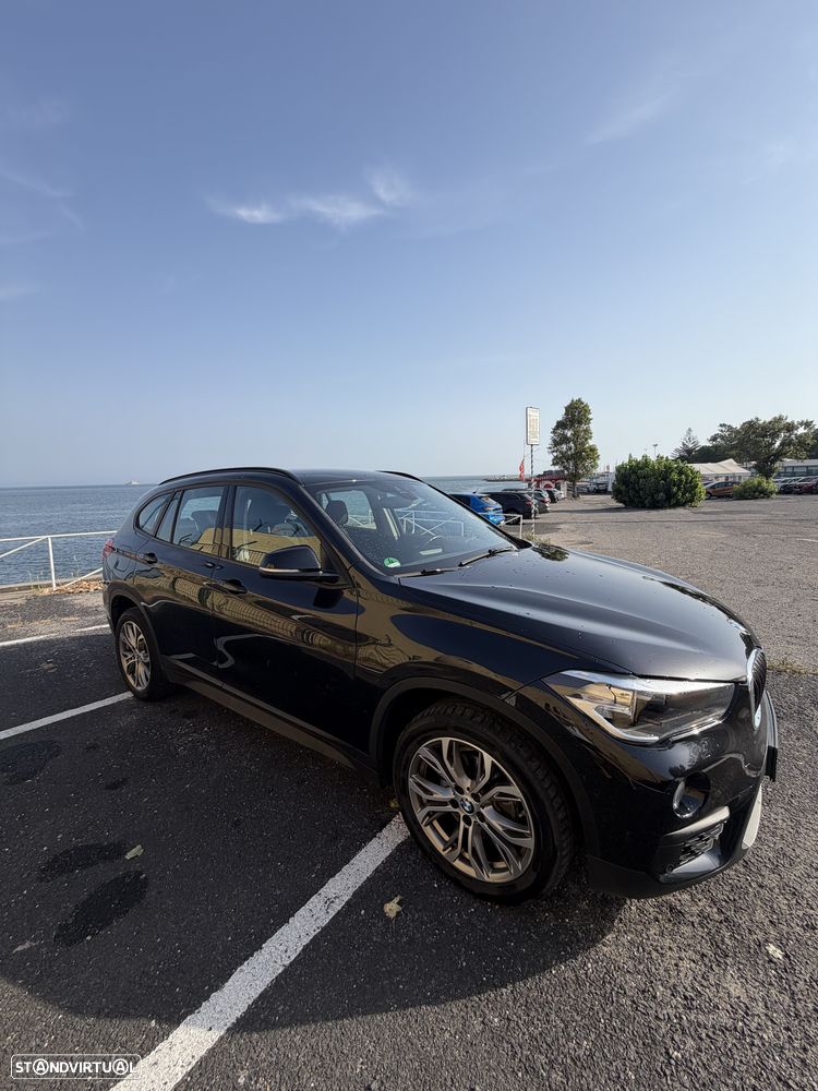 BMW X1 sDrive18i Advantage - 9