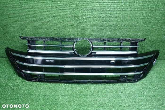 VW ARTEON LIFT 20- atrapa grill ledy 3G8853651BL