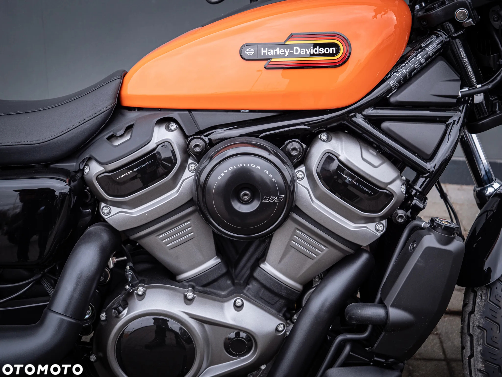 Harley-Davidson Sportster Nightster 975 - 10