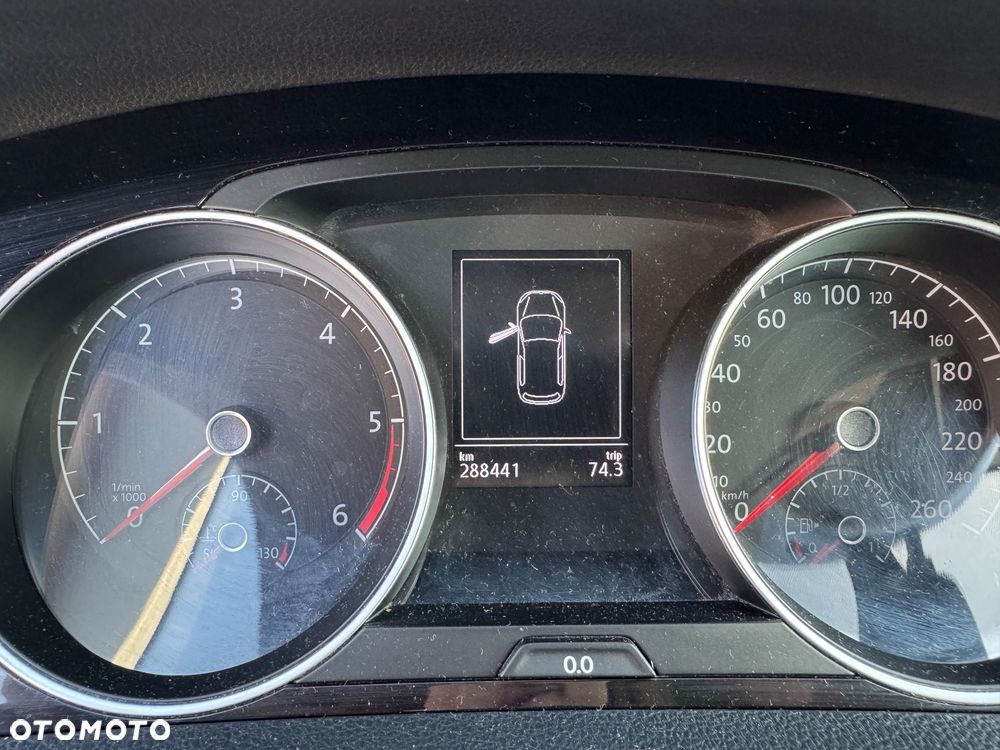 Volkswagen Golf 2.0 TDI BMT Highline DSG - 32