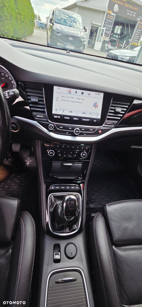 Opel Astra 1.6 BiTurbo D Start/Stop Sports Tourer Ultimate - 28