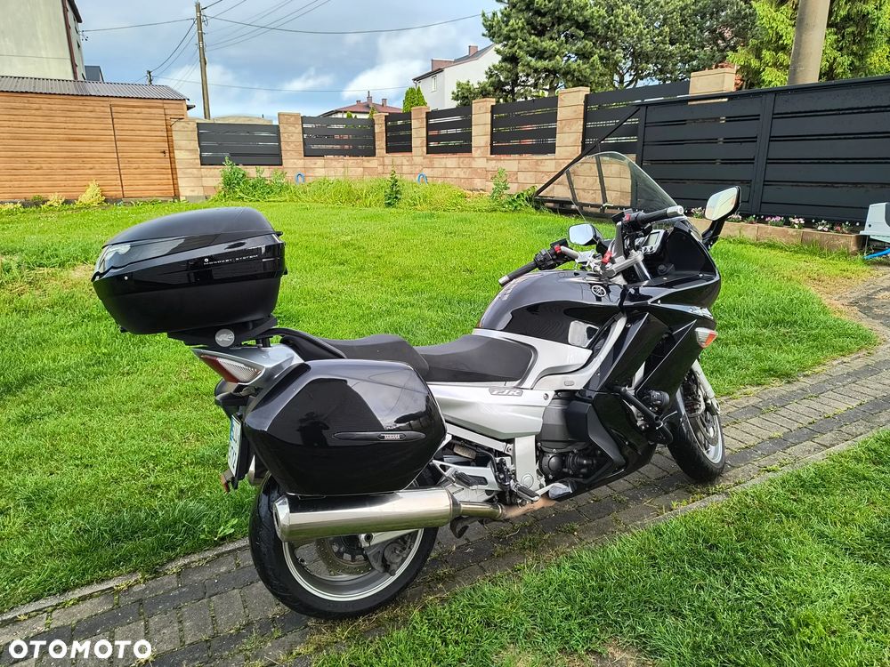 Yamaha FJR - 7