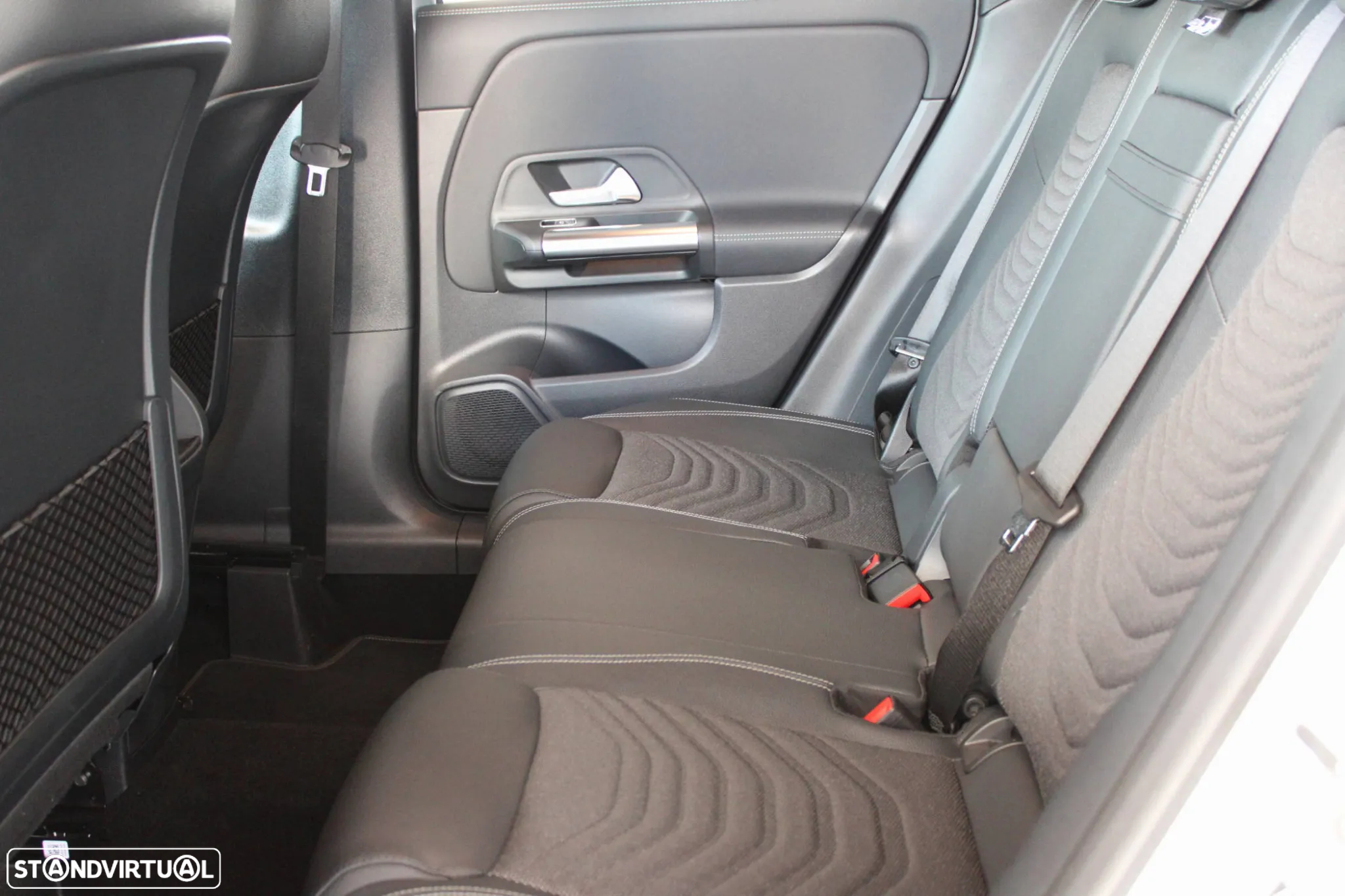 Mercedes-Benz GLA 250 e Business Solutionss Grande Frota - 14