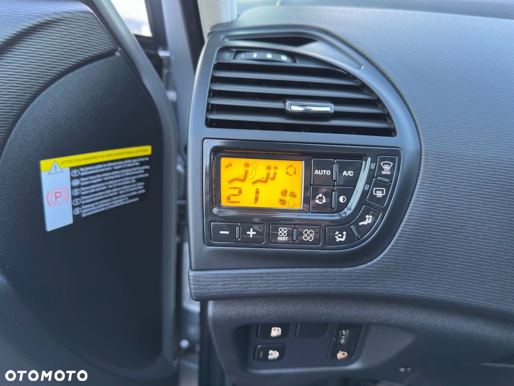 Citroën C4 Grand Picasso 1.6 VTi Seduction - 17