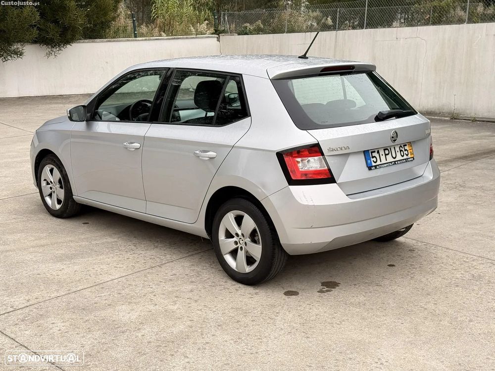 Skoda Fabia - 9