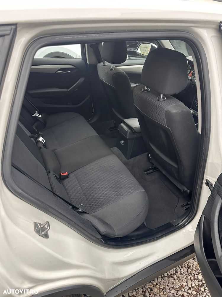 BMW X1 - 11