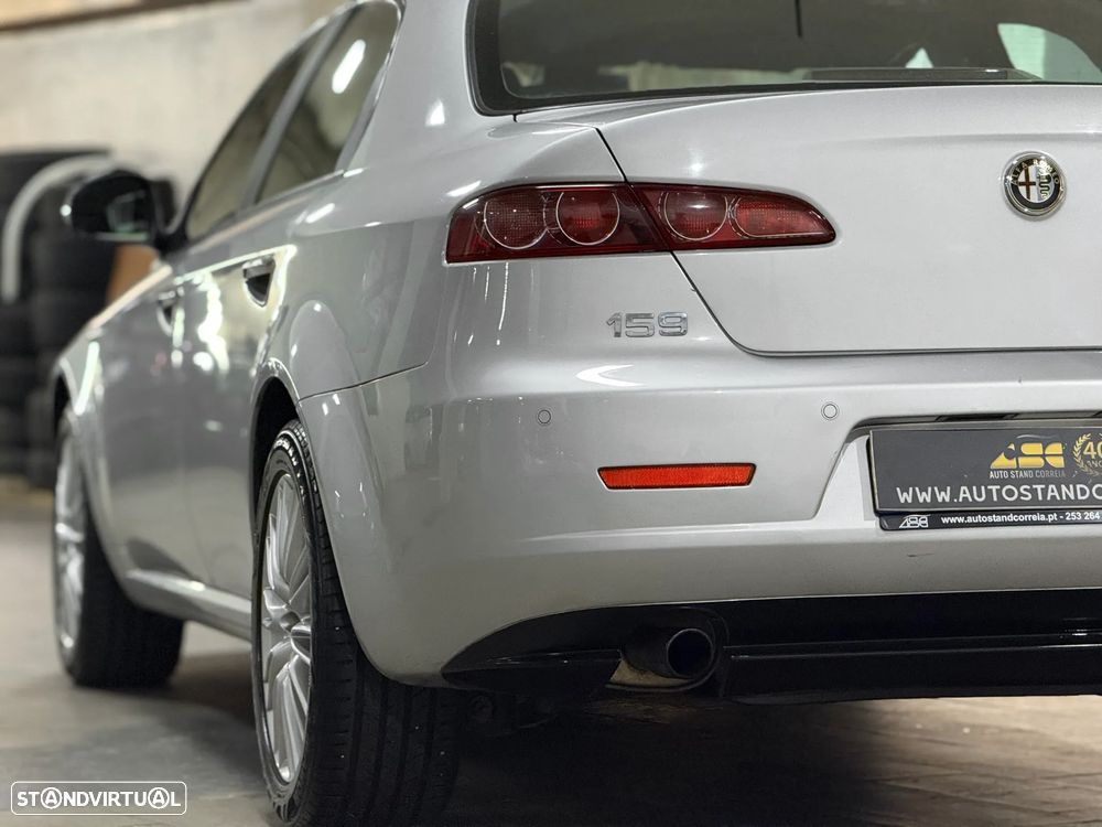 Alfa Romeo 159 2.0 JTDm Distinctive - 19