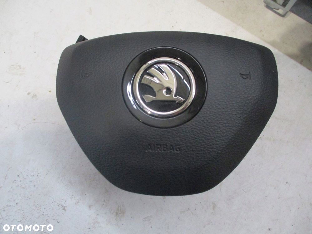 Konsola pulpit deska SKODA OCTAVIA 5E0 - 6