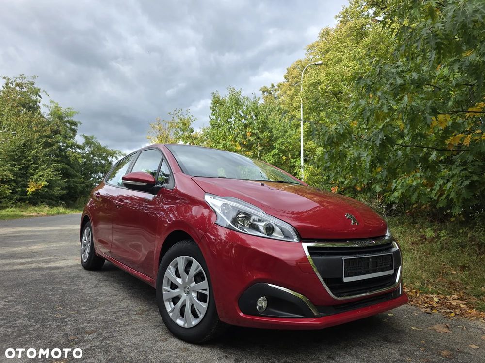Peugeot 208 - 3