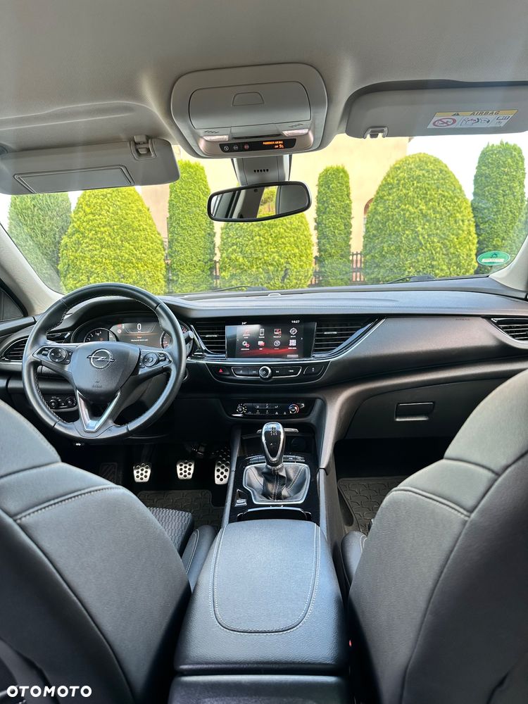 Opel Insignia 1.5 T Enjoy S&S - 9