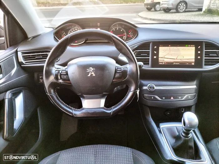 Peugeot 308 SW - 21