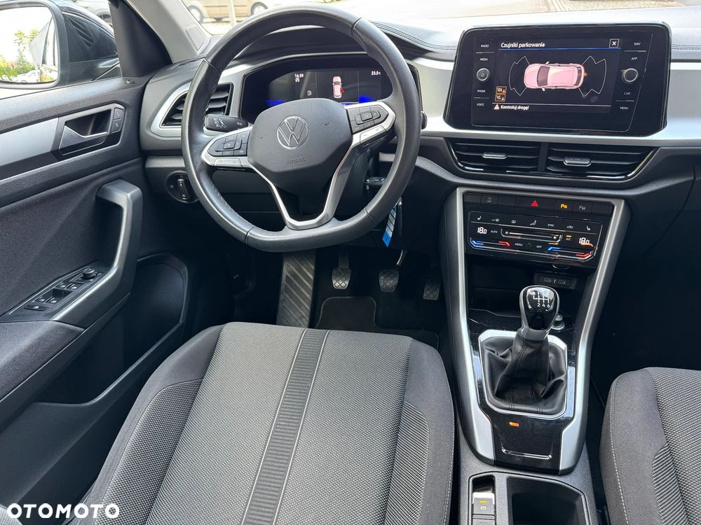 Volkswagen T-Roc 1.5 TSI Life - 16