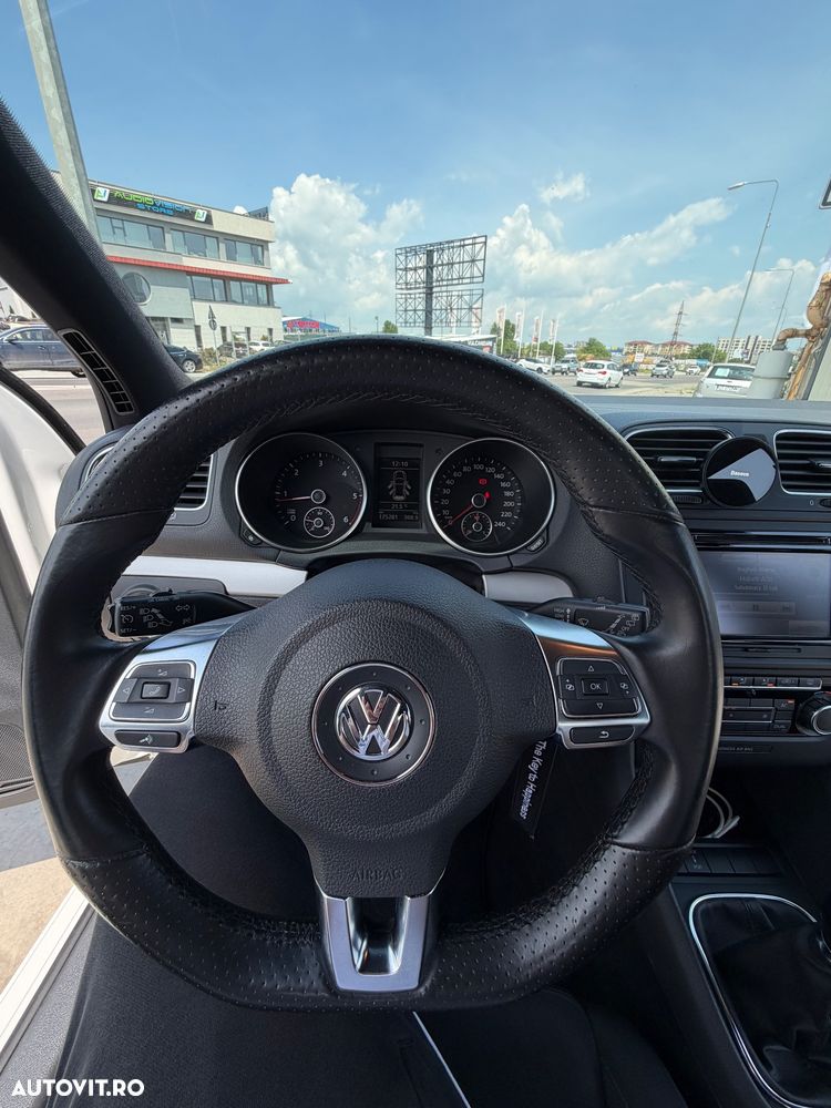 Volkswagen Golf 2.0 TDI Highline 4Motion - 20