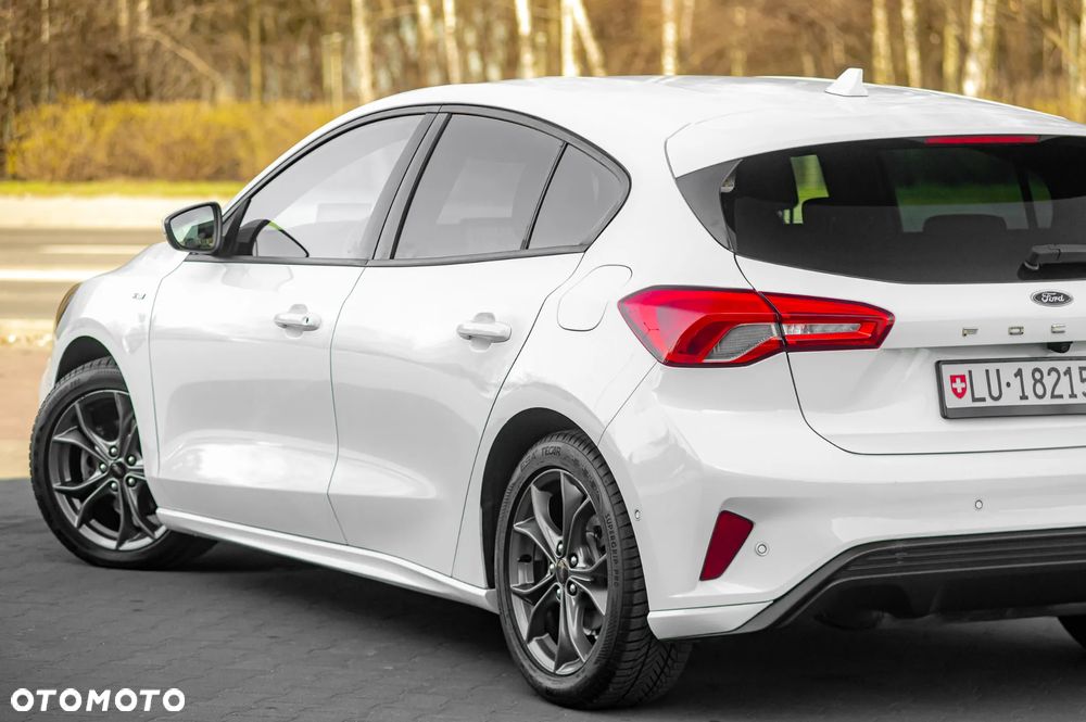 Ford Focus - 9