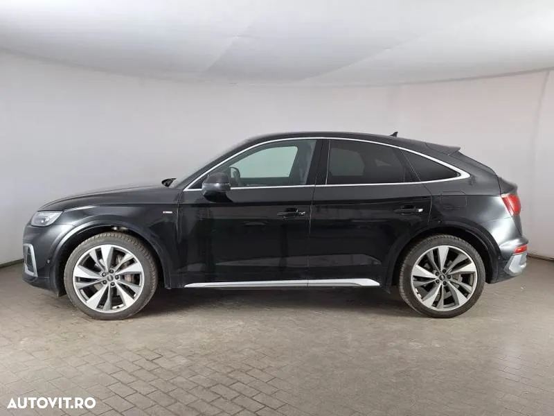 Audi Q5 Sportback 55 TFSI e quattro S tronic PHEV S Line - 4