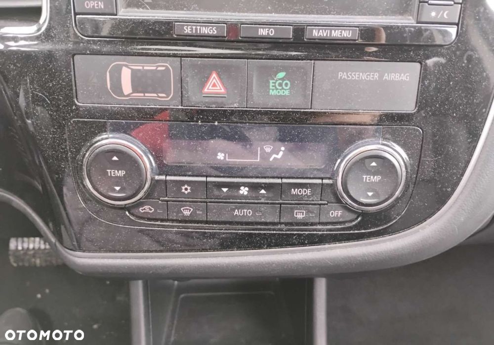 Mitsubishi Outlander - 17