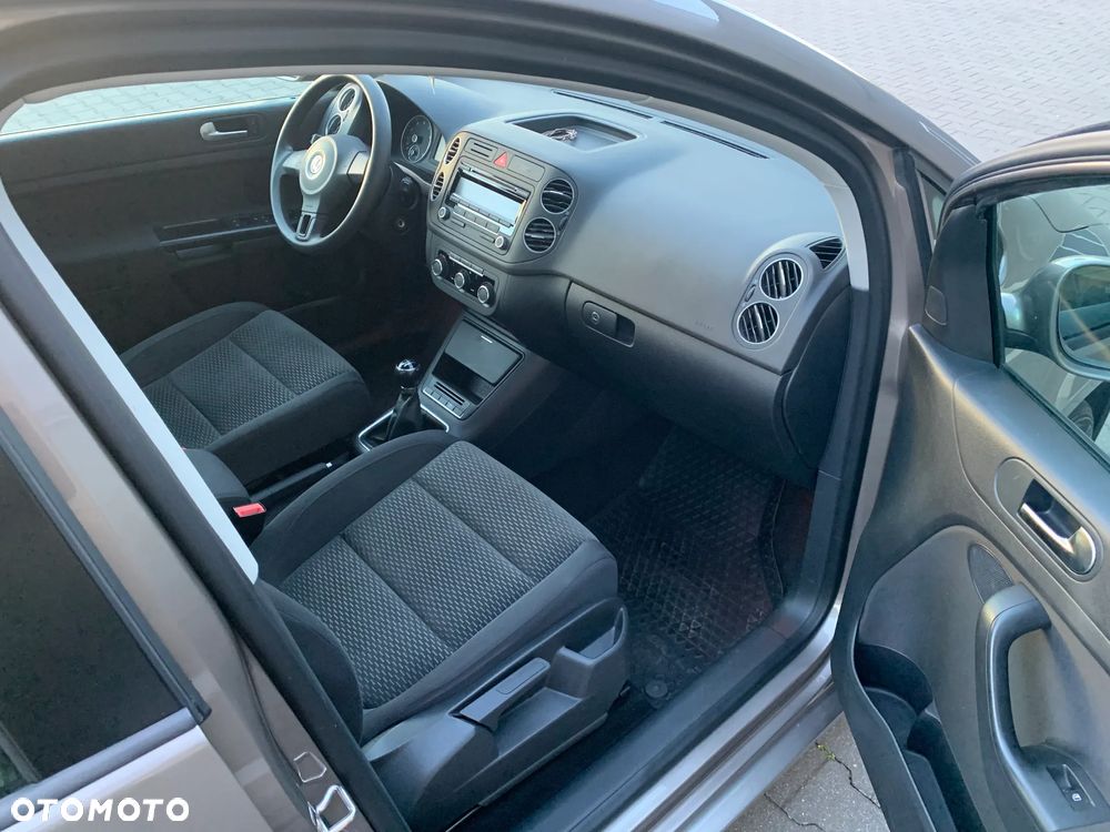 Volkswagen Golf Plus - 12