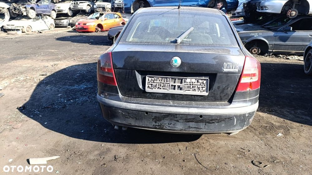 36038 Skoda Octavia 2 model od 04-08 silnik 1.9 TDI 105 BXE skrzynia JCR 5 biegowa lakier LF9R - 7