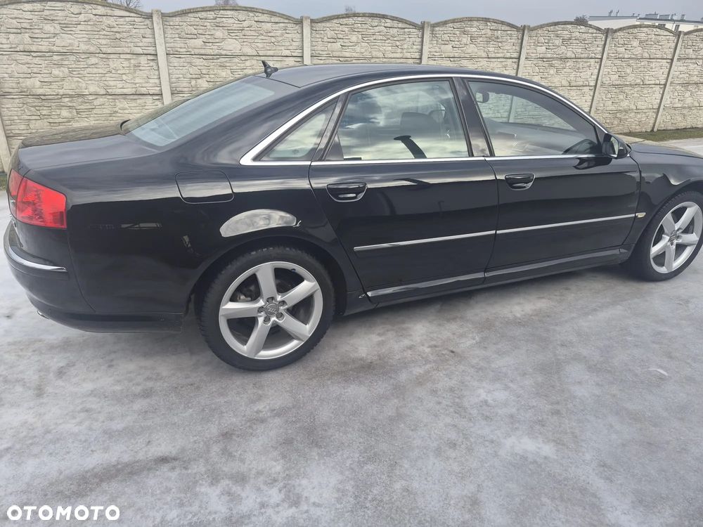 Audi A8 - 5