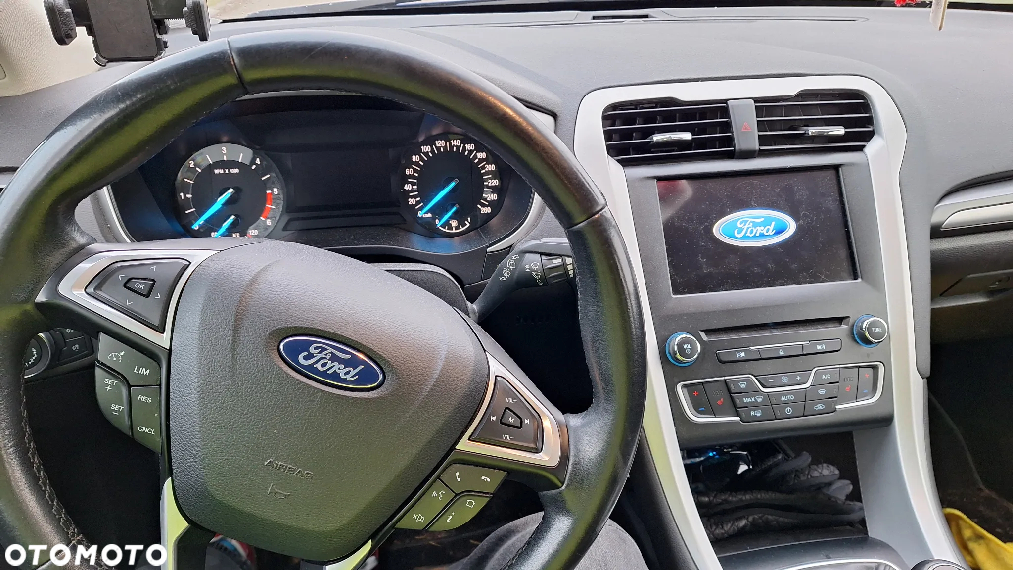 Ford Mondeo - 6