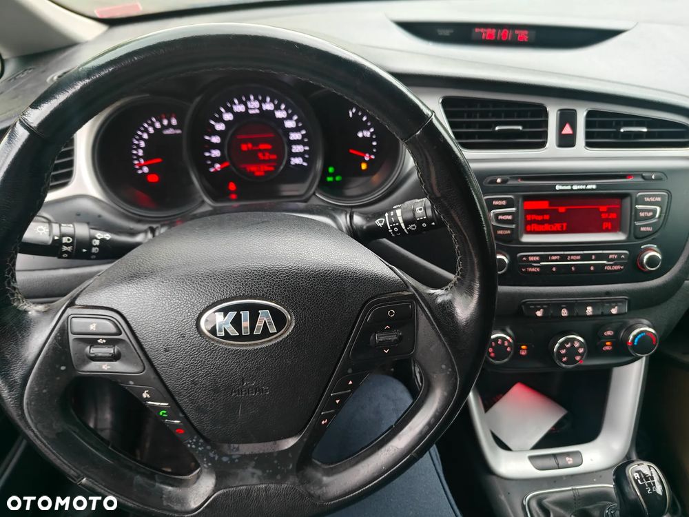 Kia Ceed 1.4 CVVT - 14