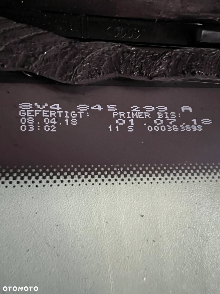 AUDI A3 8V SZYBA LEWY PRAWY  TYŁ 8V4845299A 8V4845300A 18R - 4